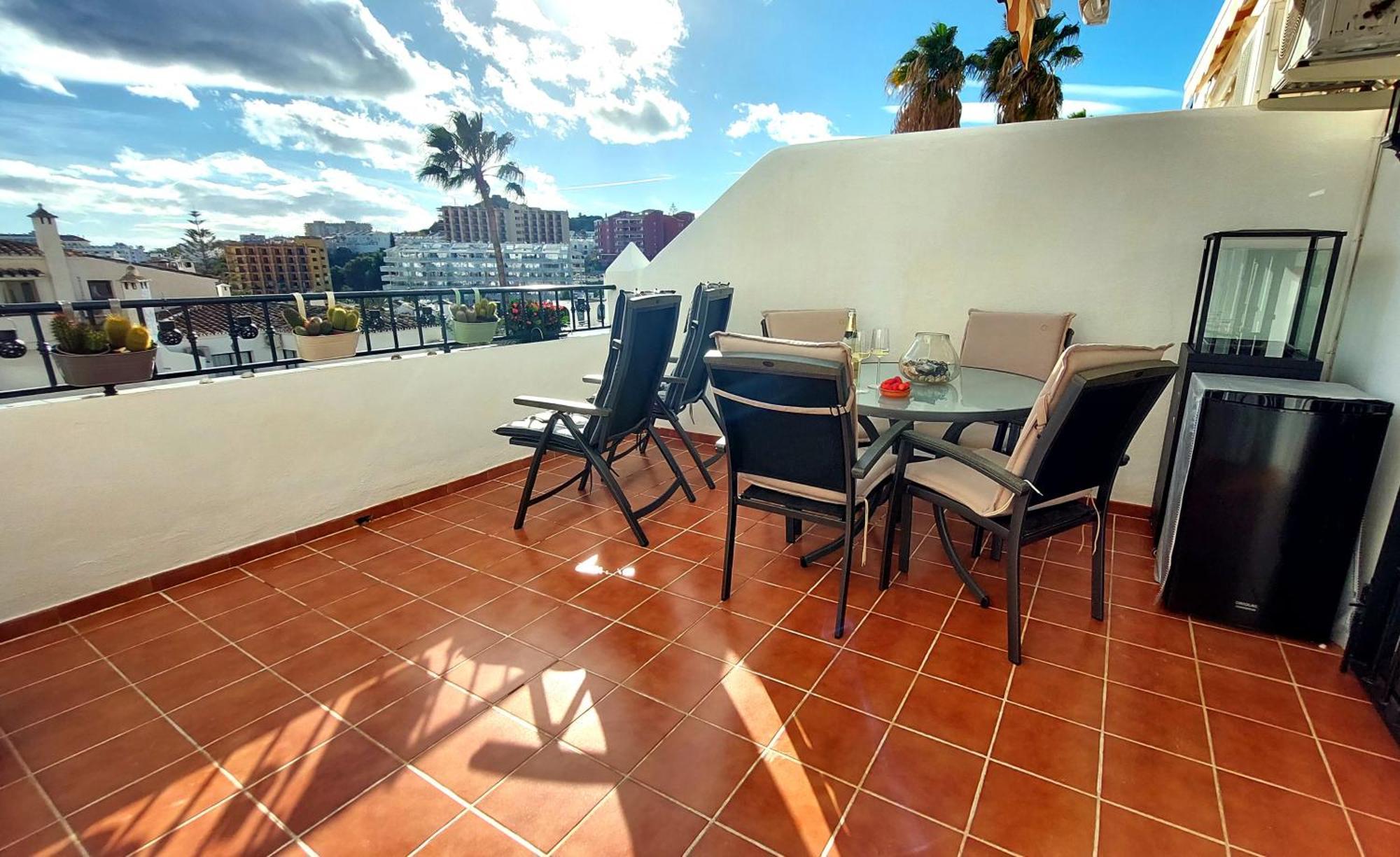 Estudio Pasodoble. Pueblo Evita Benalmadena Bagian luar foto